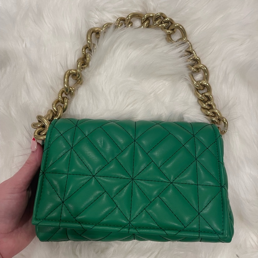 Zara Green Shoulder Bag with Chain
